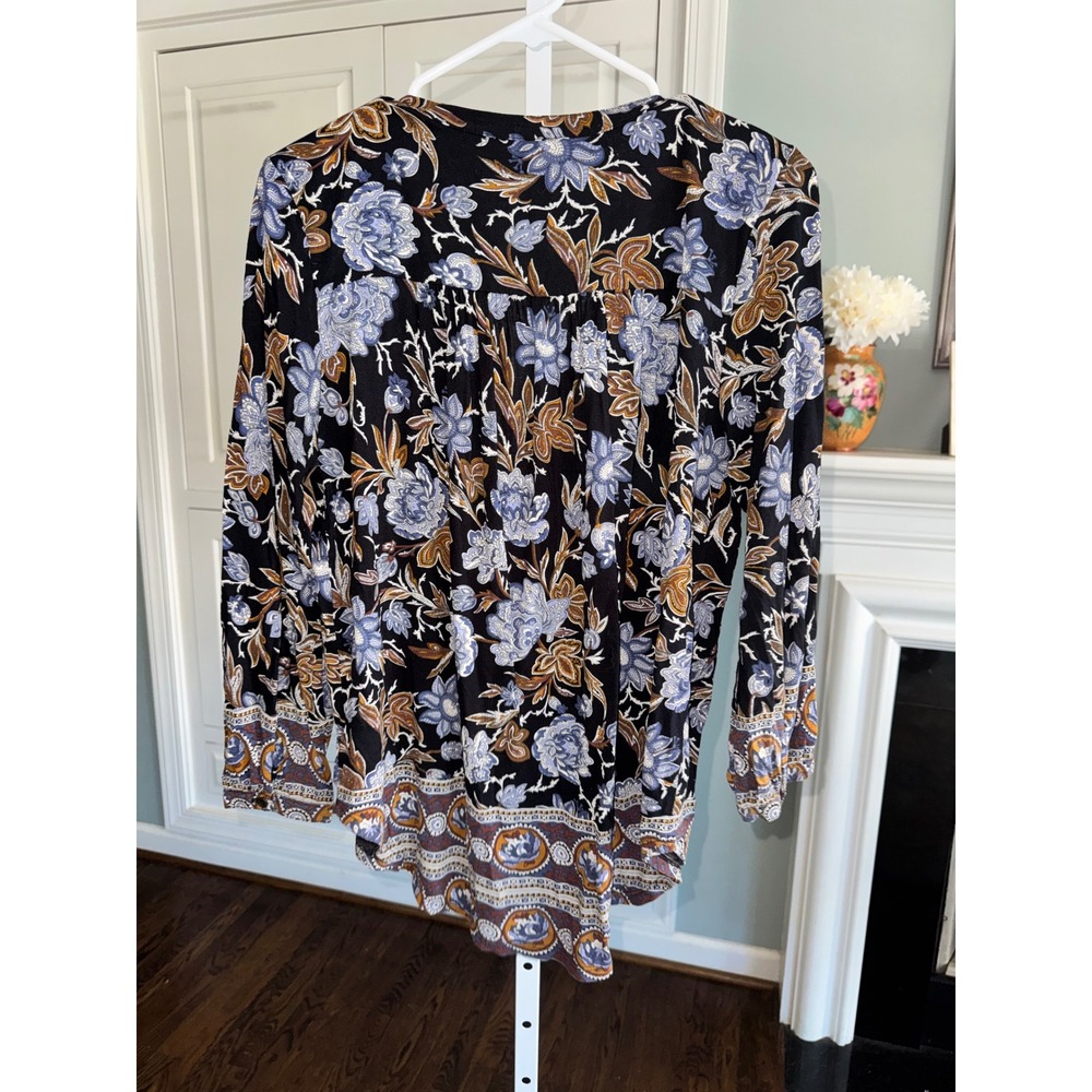Lucky Brand Women Black Blue Floral Boho Viscose Split Neck Blouse Medium - Picture 6 of 8